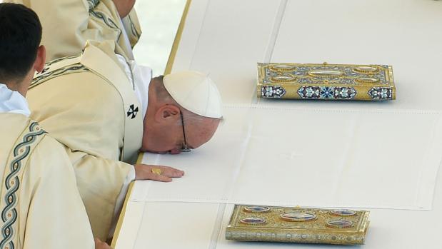 El Papa Francisco durante la misa de canonización de Santa Teresa de Calcuta