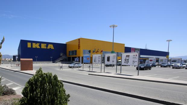 El Ikea de Shangái prohíbe a las personas mayores reunirse en su cafetería para tener citas a ciegas