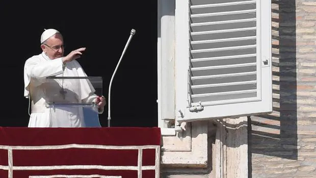 El Papa Francisco, en el Ángelus en el Vaticano