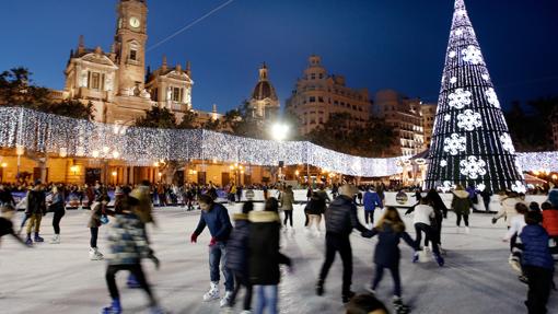 Valencia gastará 29.000 euros en una fiesta en Nochevieja, celebrada en la Plaza del Ayuntamiento