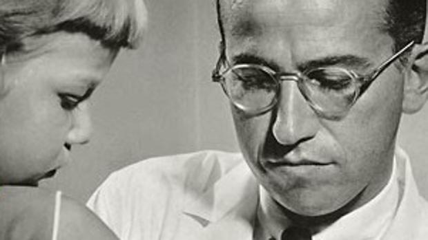 Jonas Salk y la vacuna inyectable contra la polio