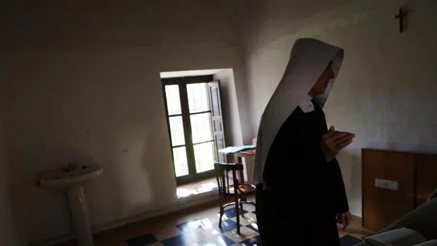 El informe precisa que hay conventos que ingresan menos de 100 euros brutos al mes