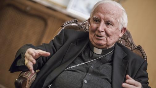 Monseñor Cañizares: «Los obispos no podemos estar mudos ante el laicismo»