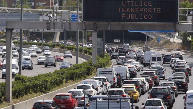 Estado del tráfico en la incorporación a la A-1 desde la M-30 este viernes