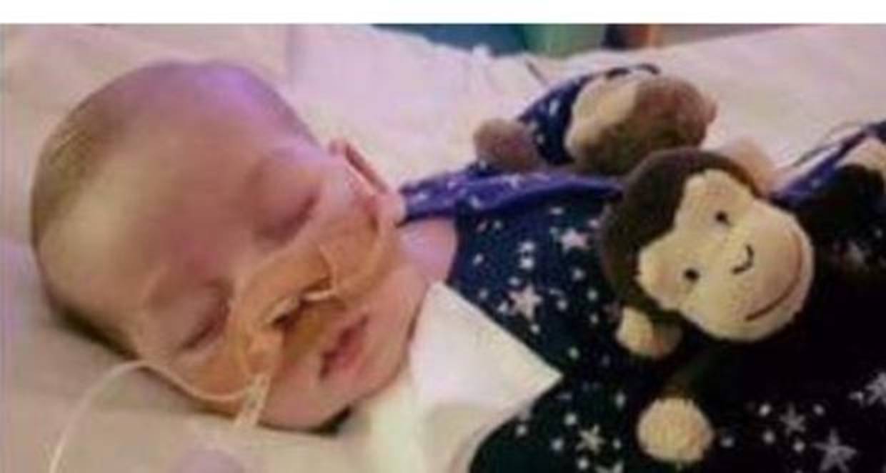 Boris Johnson rechaza el traslado del niño Charlie Gard al Hospital del Vaticano