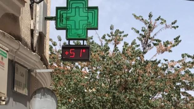 Los termómetros callejeros marcaban ayer los 51º en Villanueva del Arzobispo en Jaén