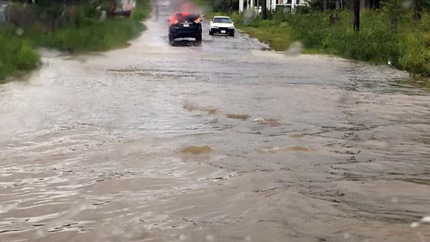 El paso del huracán «Irma» por Barbuda deja un muerto y causa daños al 95% de las viviendas de la isla