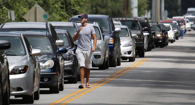 Españoles en Florida relatan su odisea para ponerse a salvo del huracán Irma