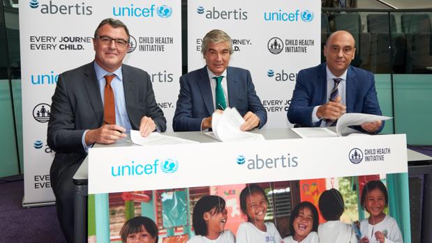 Abertis se alía con Unicef para reducir los daños a los niños en accidentes de tráfico