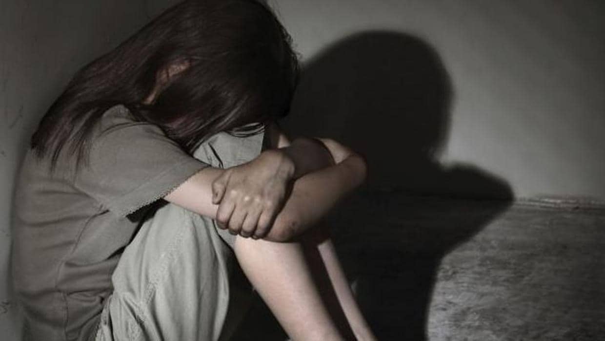 Una cámara graba a un padre mientras violaba a su hija de 11 años en un pueblo de Granada