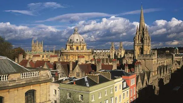 Oxford y Cambridge, acusadas de admitir una mayoría de estudiantes de las clases sociales más altas