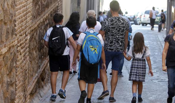 El número de alumnos de 6 a 12 años baja por primera vez desde 2005