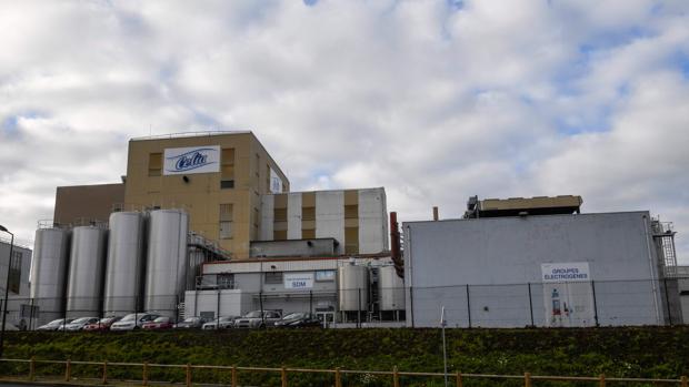 Francia retira varios productos de alimentación infantil del grupo Lactalis por casos de salmonela