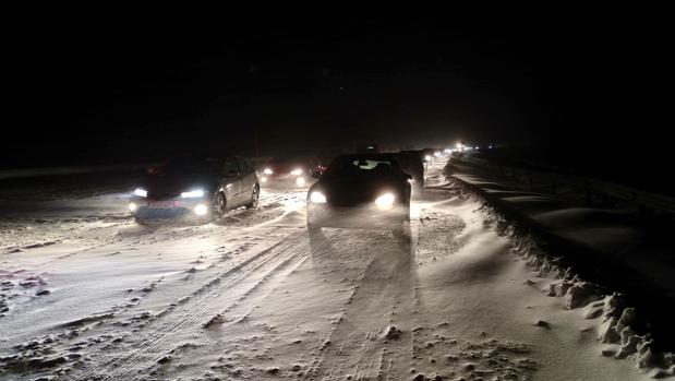 La AP-6, «intransitable» en un tramo de 60 kilómetros