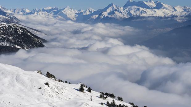 Dos senderistas heridos leves en una avalancha en Valais