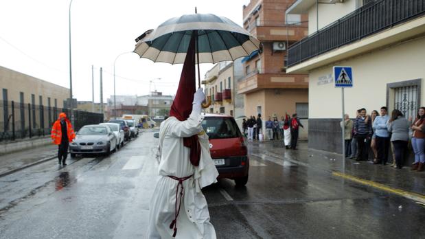 50 euros por saber si lloverá durante la procesión