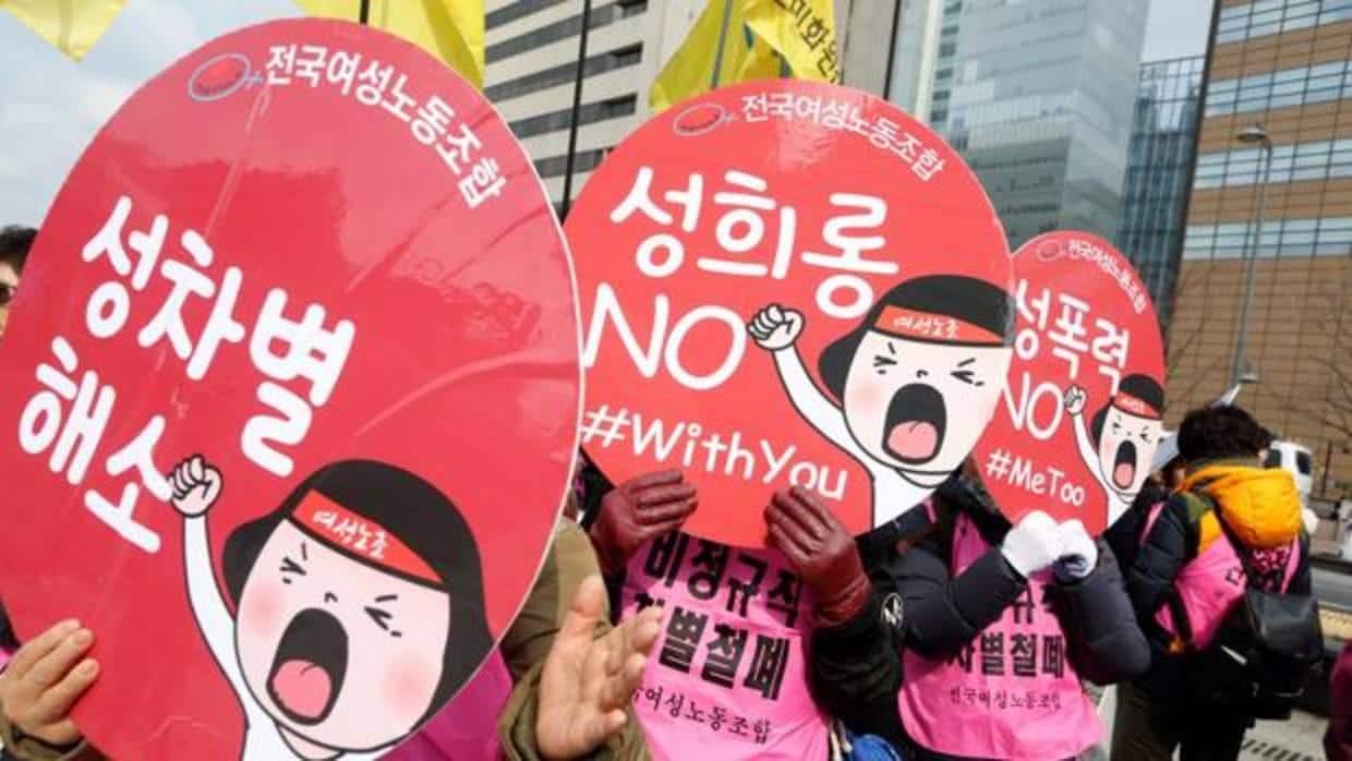 Mujeres de países tan distantes como Corea del Sur, Reino Unido o España salieron a las calles en una jornada reivindicativa sin precedents
