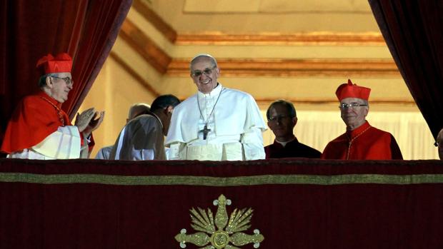 El Papa celebra su quinto aniversario en gran paz interior y plenitud de fuerzas