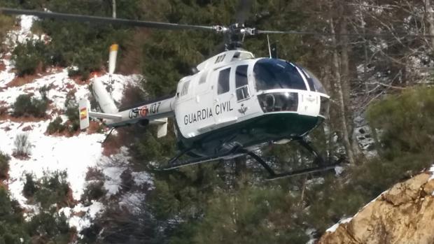 Rescatado un montañero gravemente herido al caer por talud en Sierra Nevada