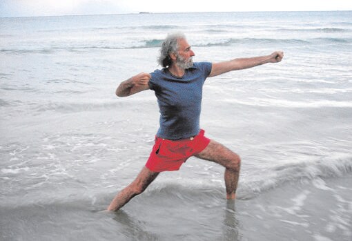 Ramiro Calle, maestro yogui: «Para el que sabe ver, todo es doloroso»