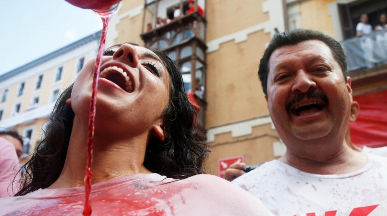 Vídeo: Un estudio del Ayuntamiento de Pamplona contabiliza las denuncias por abusos y agresiones sexuales en cinco de las fiestas más populares de España (ATLAS)