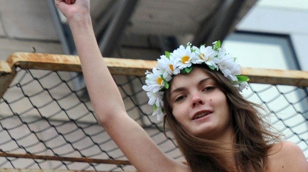 La cofundadora de Femen Oksana Chatchko se suicida en París