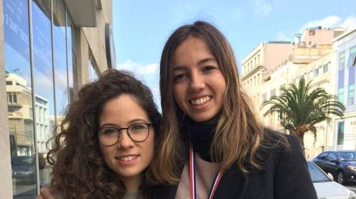 Dos estudiantes malagueñas, campeonas del mundo de debate universitario