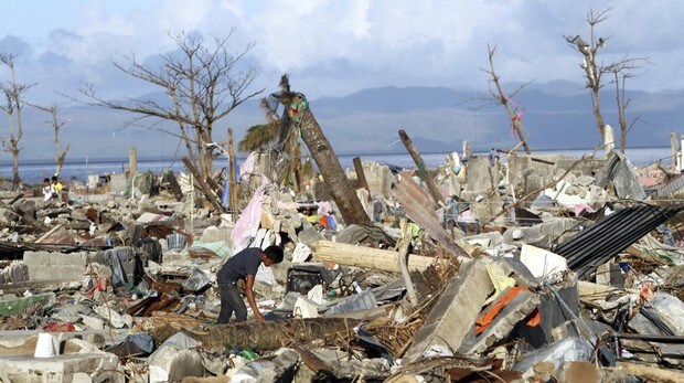 Más de cien vuelos cancelados y 88.000 evacuados por un tifón en el este de China