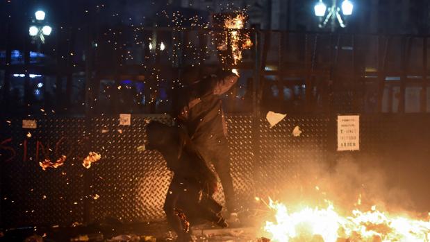 Al menos ocho detenidos en Argentina por los disturbios tras el «no» al aborto