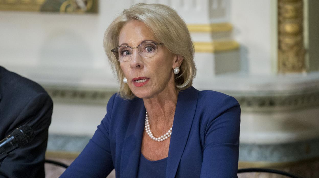 La secretaria de Educación Betsy DeVos, en una imagen de archivo