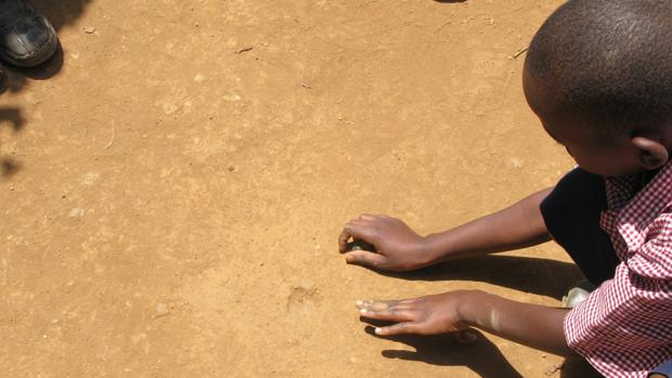 La falta de agua potable y saneamiento adecuado en las escuelas, uno de los grandes problemas por resolver