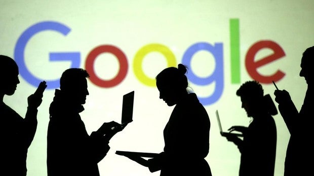 Los periodistas europeos se unen contra Google y Facebook