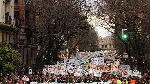 El Gobierno acusa al PP de «alarmar» a la concertada pero insiste en reformar la Lomce