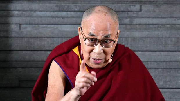 Abusos sexuales de budistas: El Dalai Lama se reúne con víctimas en Holanda