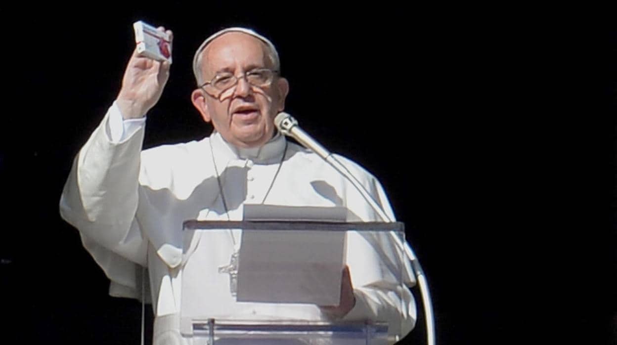 El Papa recomienda la «Misericordina» como remedio para el añma