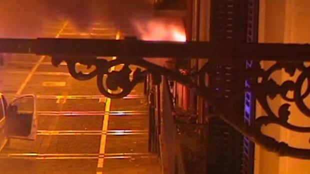 Seis heridos, dos de ellos graves, en el incendio de un piso en el centro de Pamplona