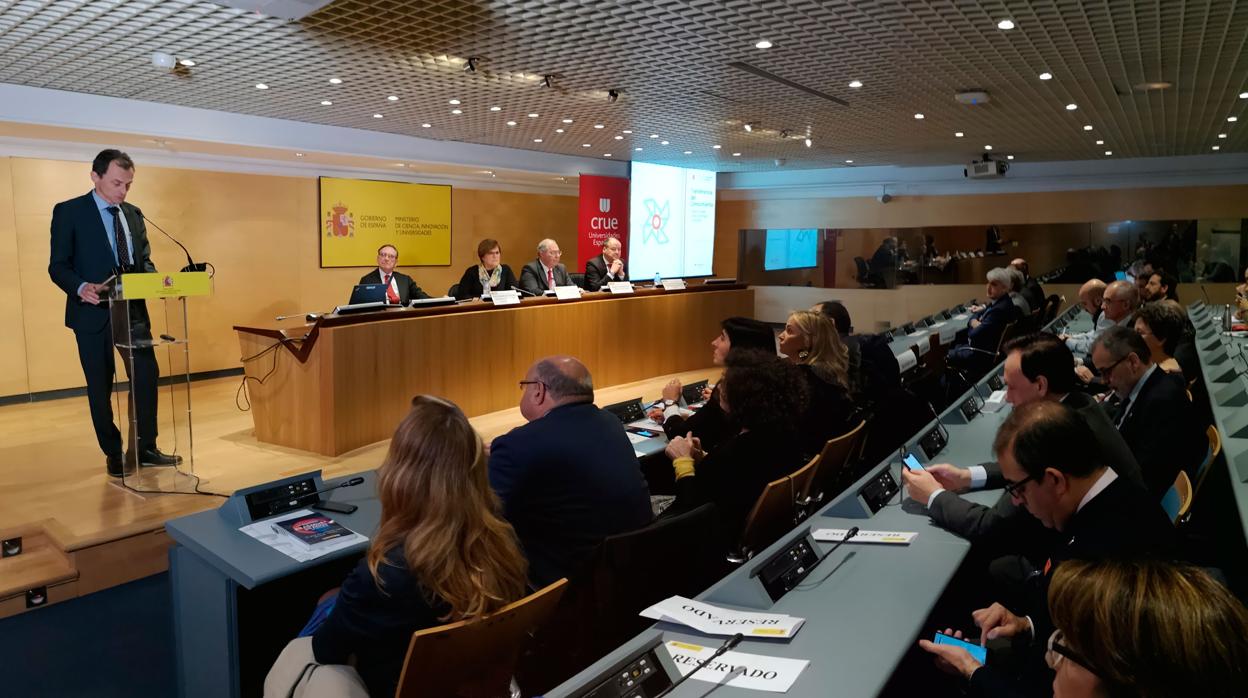 El ministro de Ciencia, Innovación y Universidades, Pedro Duque preside el acto de presentación del nuevo sexenio para reconocer la transferencia de conocimiento