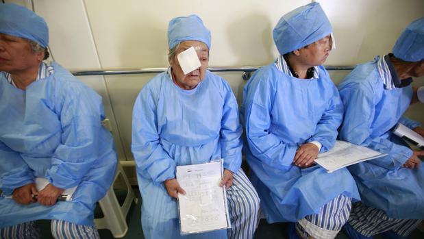 Más de cien detenidos en China por estafar a personas de clase alta haciéndoles creer que tenían cáncer