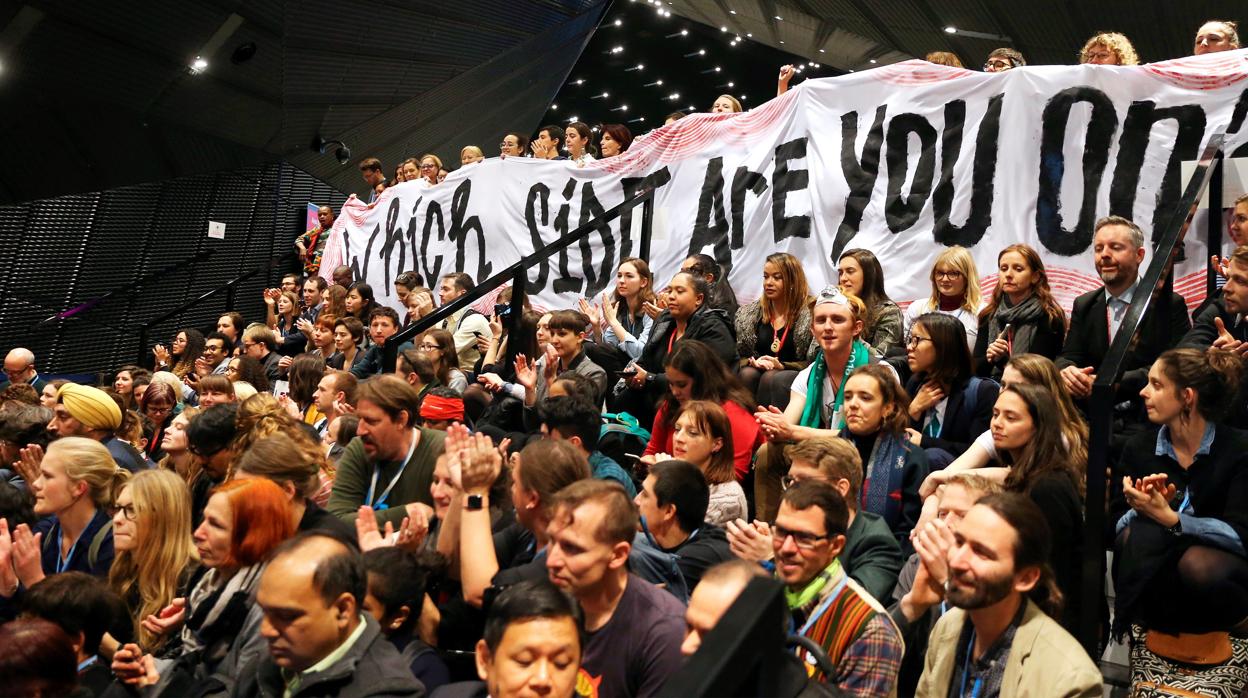 «¡Justicia climática!», gritaban los activistas de Katowice