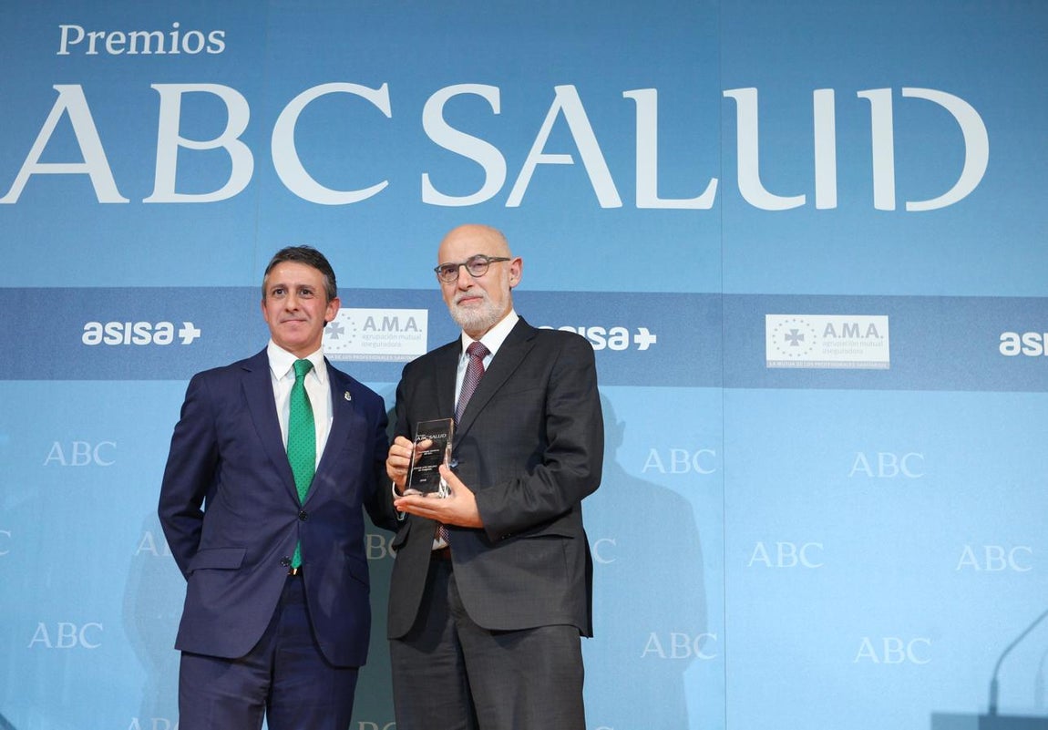 Miguel Ferro (AMA) con Roni Yagel de Insightec. 