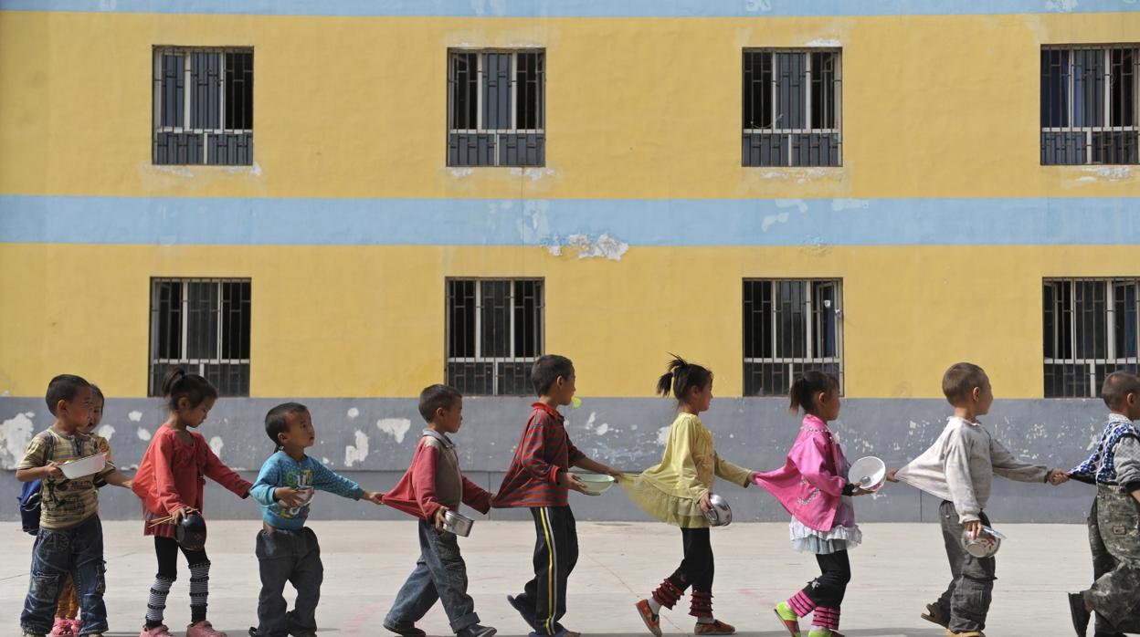 Imagen de archivo de niños en China