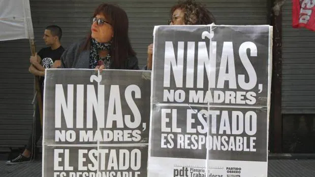 Una menor violada da a luz en Argentina en medio de una gran polémica tras negarle el aborto