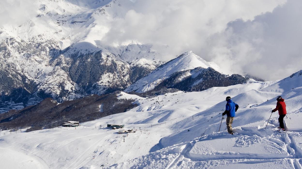 Estación de esqui de Formigal , en los Pirineos aragoneses, en una foto de hace dos años
