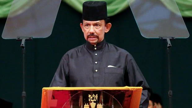 Brunéi castigará con latigazos y muerte por lapidación el sexo entre homosexuales y el adulterio