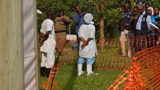 Muere una segunda persona por ébola en Uganda