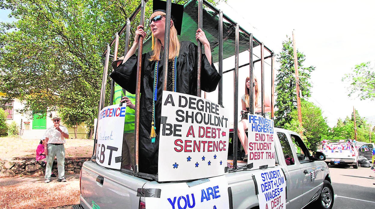 Protesta de estudiantes en la escuela Clinton (Massachusetts)