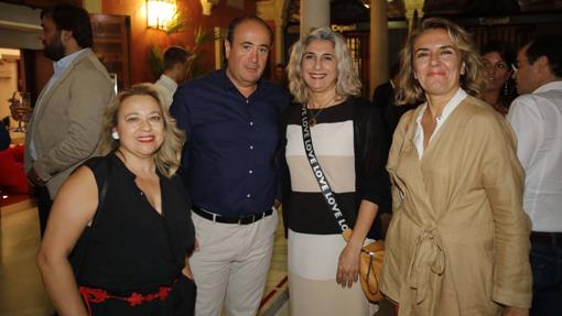 María del Mar Villalba Vega, Rafael Piña Vera, Victoria Cabo Hernández y María Carmen Rodríguez Quirós