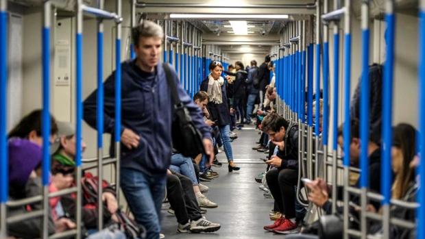 Los vieneses no quieren perfume en el metro