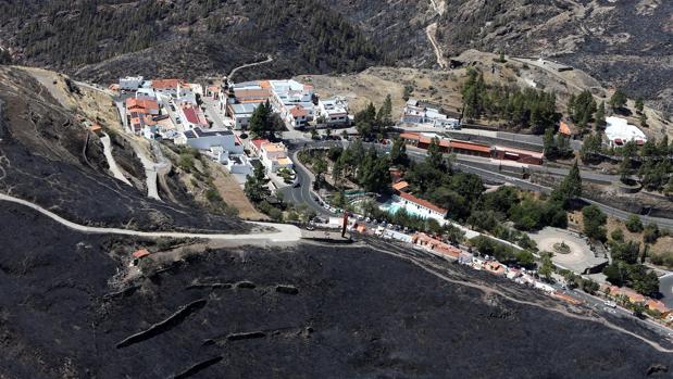 Dan por controlados los incendios de Gran Canaria