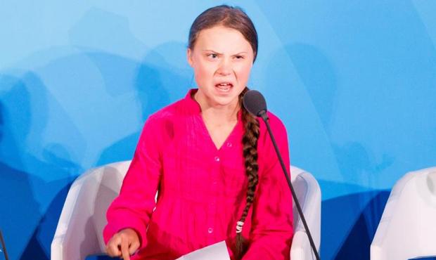 Greta Thunberg: «Estamos al inicio de una extinción masiva y de lo único que habláis es de dinero»